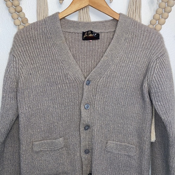 Vintage panda brand wool cardigan sweater womens small size 38 oatmeal grey - Picture 11 of 16